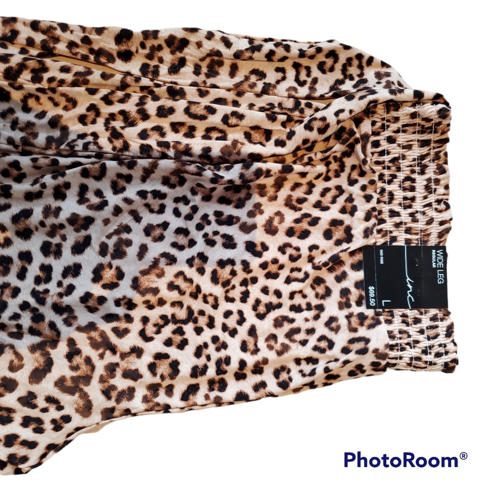 NWT INC Wide Leg Leopard Pant